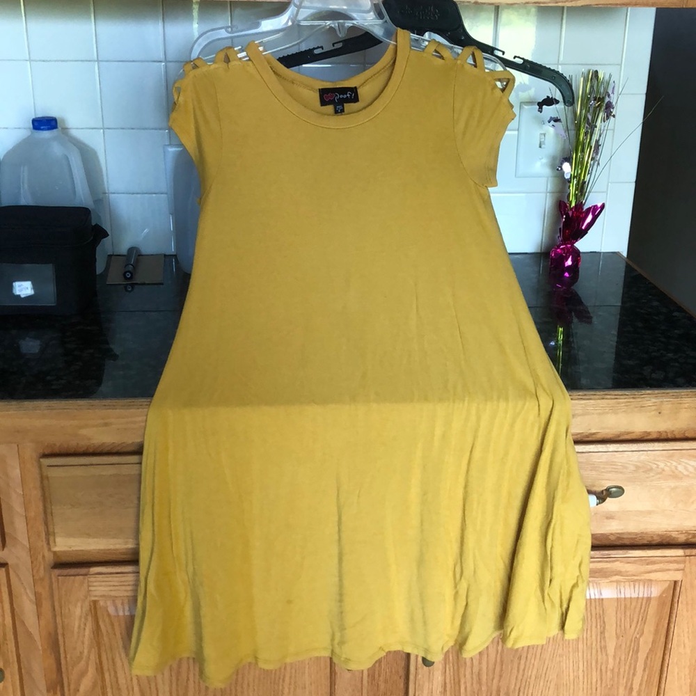 T-shirt/sun dress